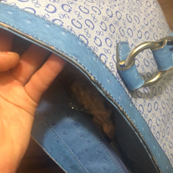 GUESS PURSE - Picture 11 of 16